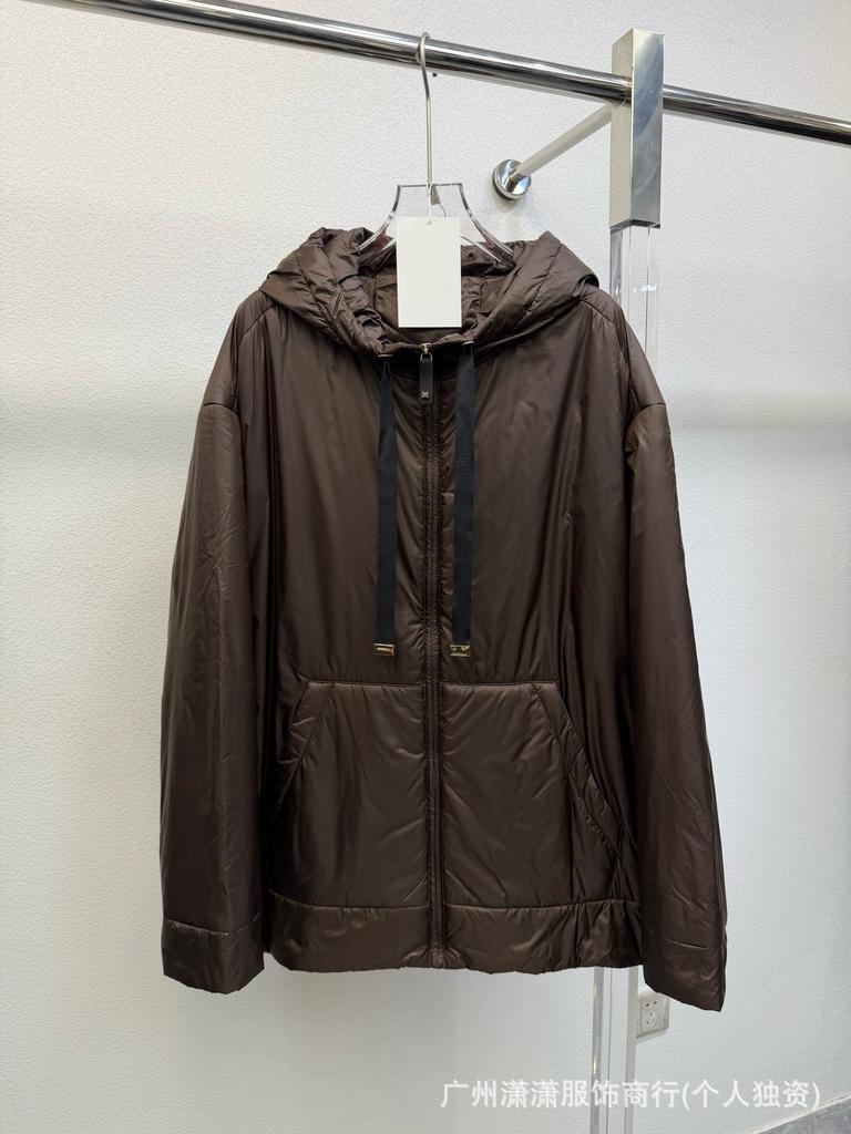 Autumn and winter European station camel fleece fashion warm streamer hooded women max explosion jacket high-end