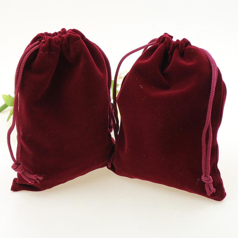 100Pcs/Lot Drawstring Velvet Sachet 5x7/7x9/9x12/10x15cm Pouches Small Size Jewelry Gift Display Packing Bags Can Customized