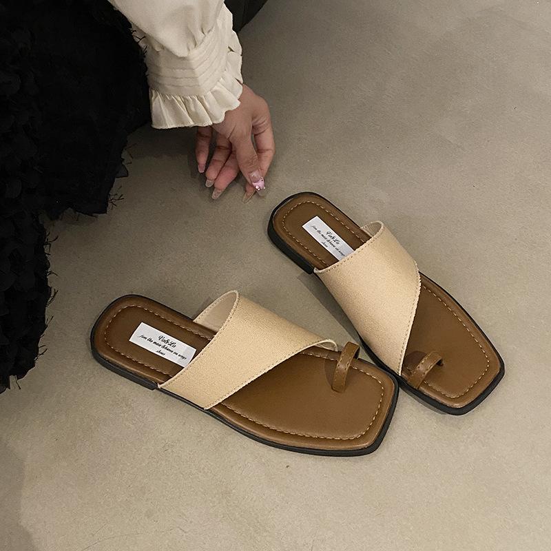 2025 Summer Women Leather Flip Flops Fashion Open Toe Solid Color Simple Leather Surface Versatile Women Slippers Tongs Femme