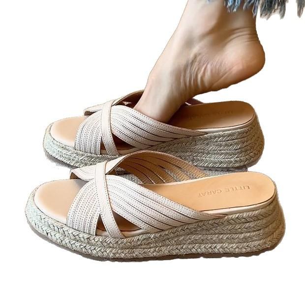 5Cm~ Fashion Splicing Hollow Straw Woven Wedge Sandals Simple and Versatile Casual Wear Open-toed Thick-soled Cool Slippers