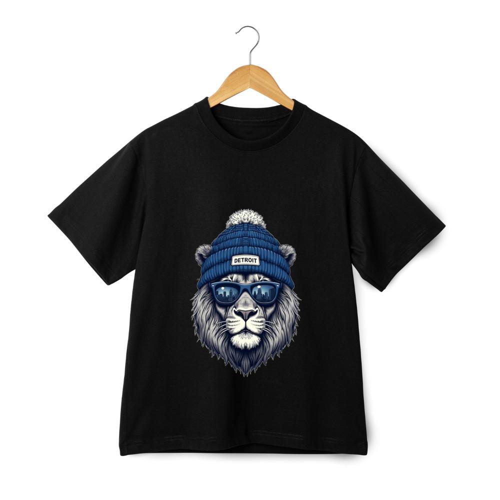 

Detroit Lion Graphic T-Shirt - Enthusiastic Animal Sports Fan Streetwear Tee L