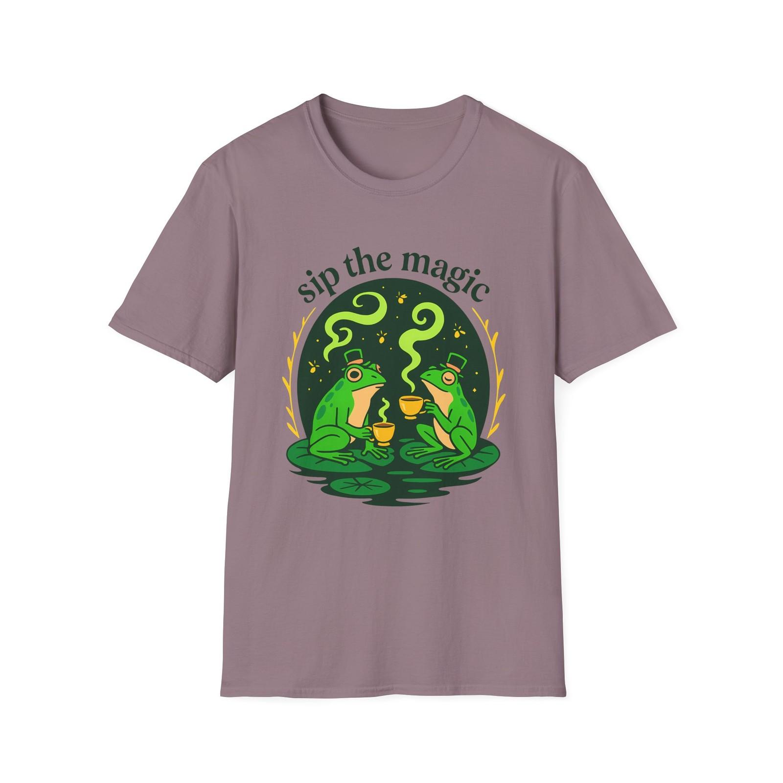 Unisex Softstyle T-Shirt Mens Womens Tees Top Whimsical Frogs Tea Party Magical Pond Scene 3XL