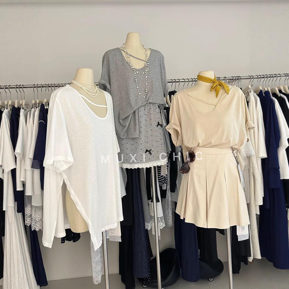 

Muxi 8219 Summer V-Neck Plus Size Loose Fit Short Sleeve T-Shirt One Size