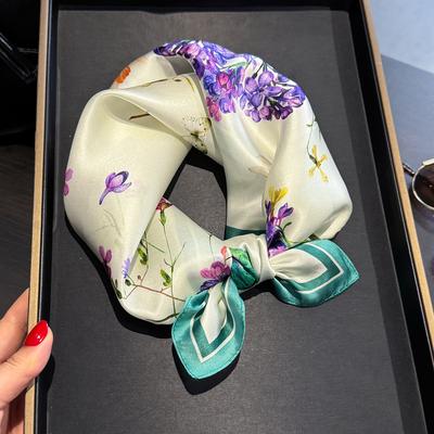 Accessori – Sciarpe e foulard