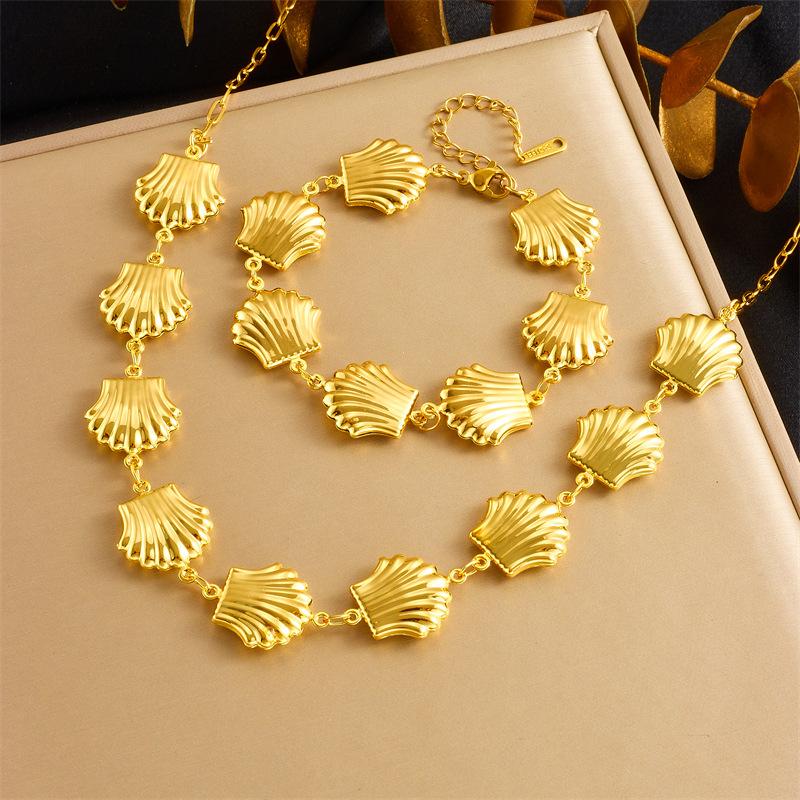 Gold Tone Shell Charm Chain Necklace and Bracelet Jewelry Set