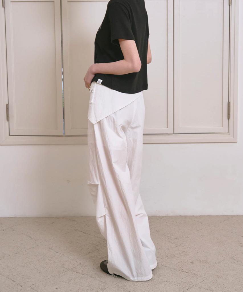 THE GREEN LAB Star Stud Belt Parachute Pants [White]