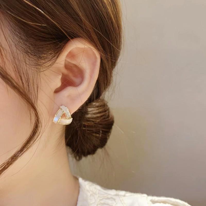 S925 Silver Triangle Staggered Earrings: Elegant Retro French Drip Glaze Earrings for Women