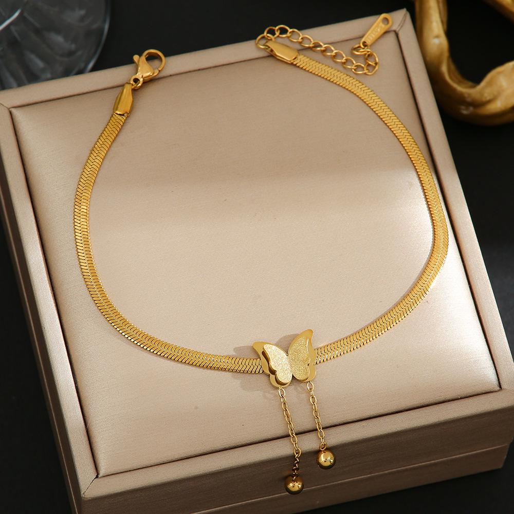 Luxe Titanium Staal Vierbladig Klaver Armband in Koreaanse Stijl met Ingelegde Diamanten voor Vrouwen - Kleurvast