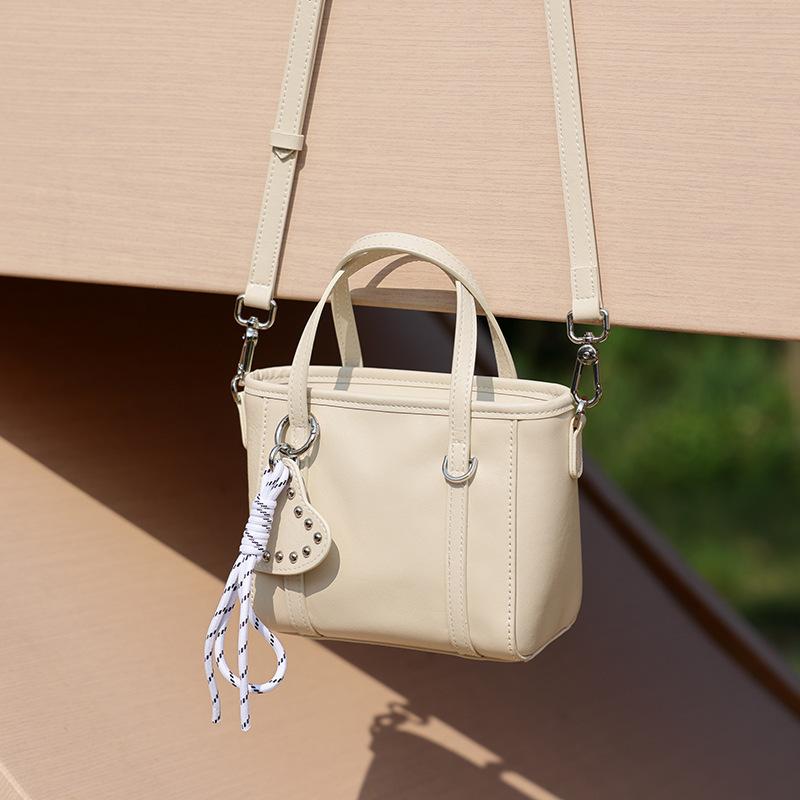 Real Crystal Vegetable Tanned Leather Handbag Female Design Sense High Sense Shoulder Messenger Bag Versatile Commuter Tote Bag