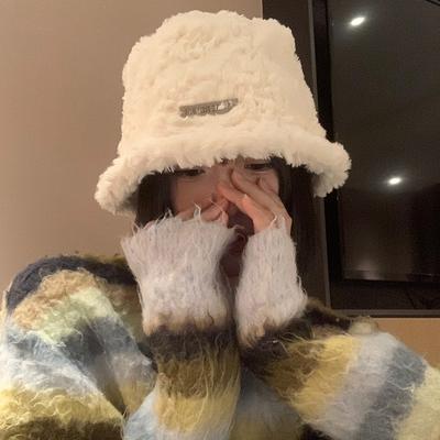 Herbst und Winter Koreanischer Stil All Match Gesicht Zeigend Klein Warmer Fischerhut Japanischer Stil Großer Kopfumfang Weißer Hut