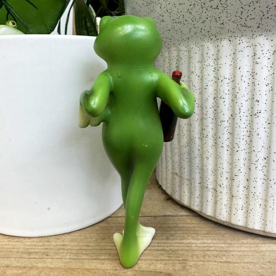 Frog Garden Statue Planter Hugger Drinking Frog Flower Pot Edge