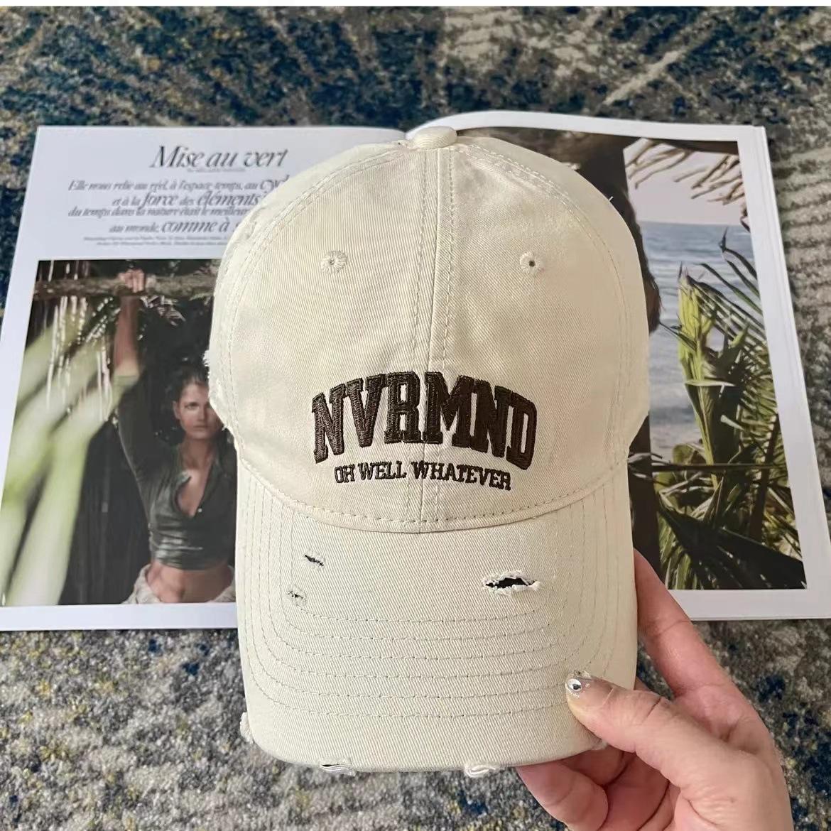 

New worn and old embroidered baseball cap for men and women street versatile wide brim soft top cap sun hat trendy brand M（56-58cm） бежевий