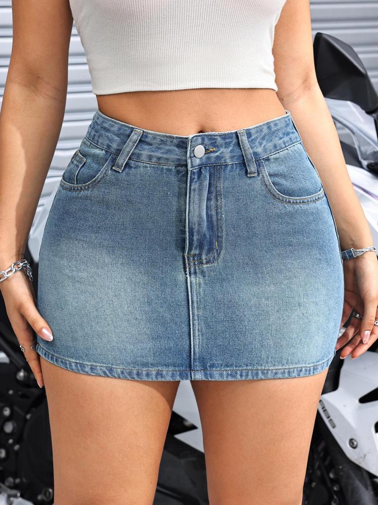 Minigonna in Denim Retro Distressed