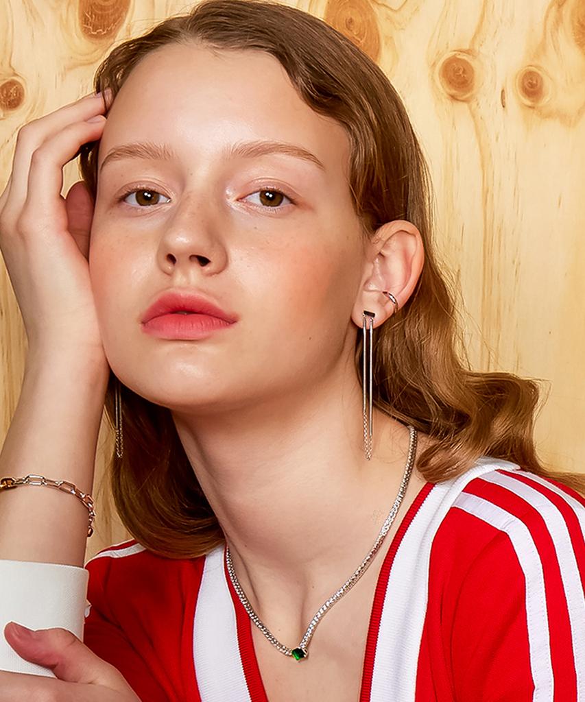 Begins Larin Chain Earrings
