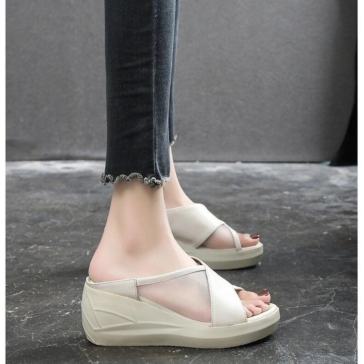 Fashion Shoes Ladies' Slippers Rubber Flip Flops Low On A Wedge Platform Peep Toe Slipers Women Luxury Slides Hawaiian Soft 2025