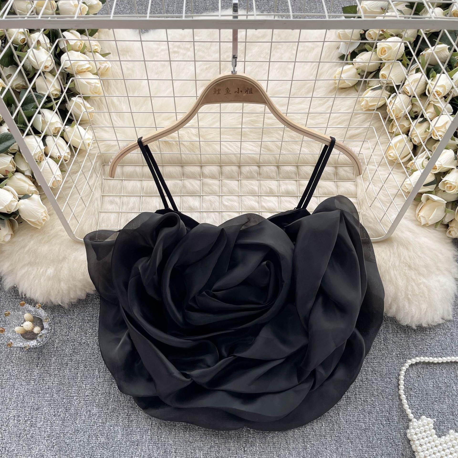 

Летняя женская майка в стиле отпуска, стереоскопическая майка с цветочным принтом, шикарный короткий топ с баской One Size чёрный