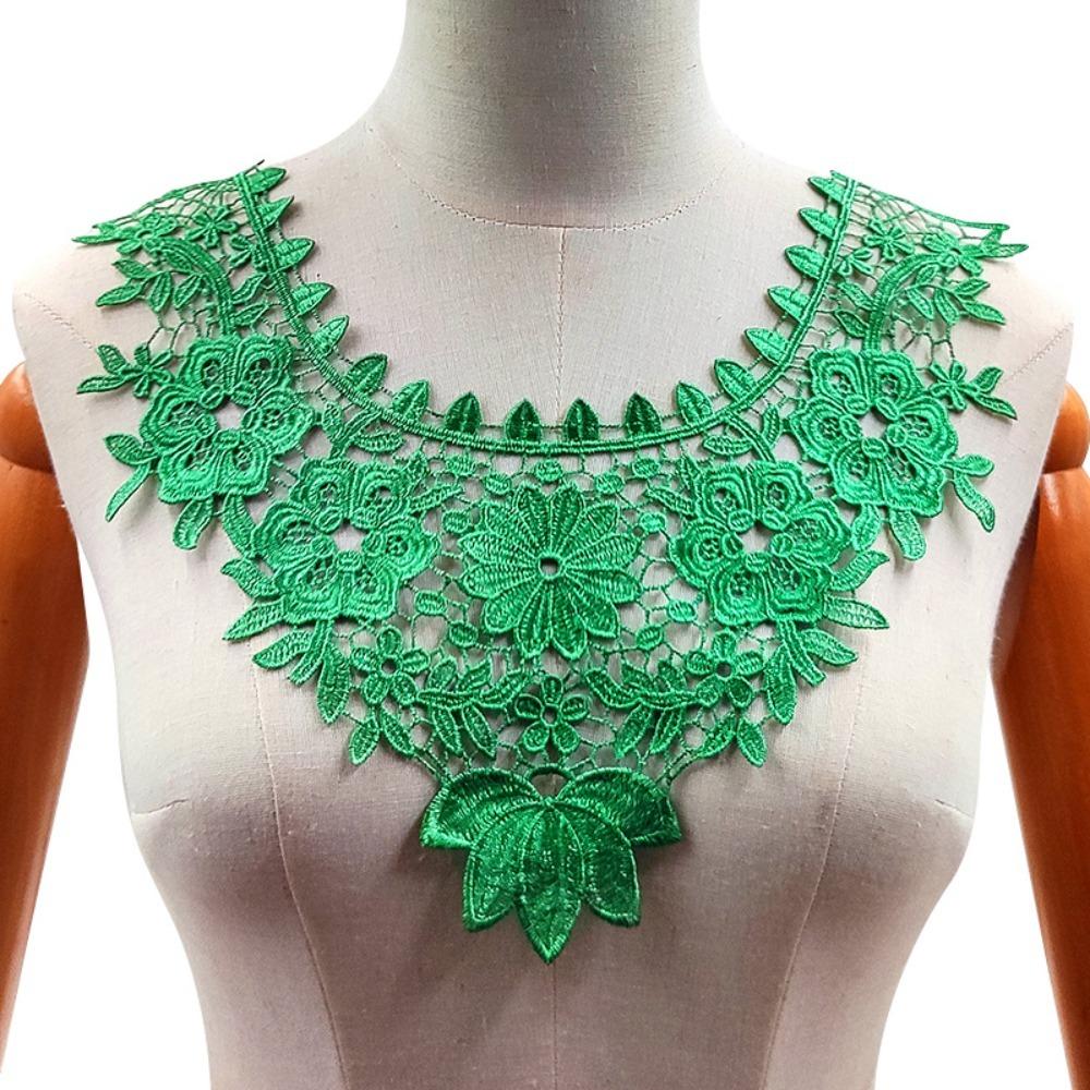 5PCS Hollow Out Pattern Fake Collar Fashion Flower Collar  Special Occasions