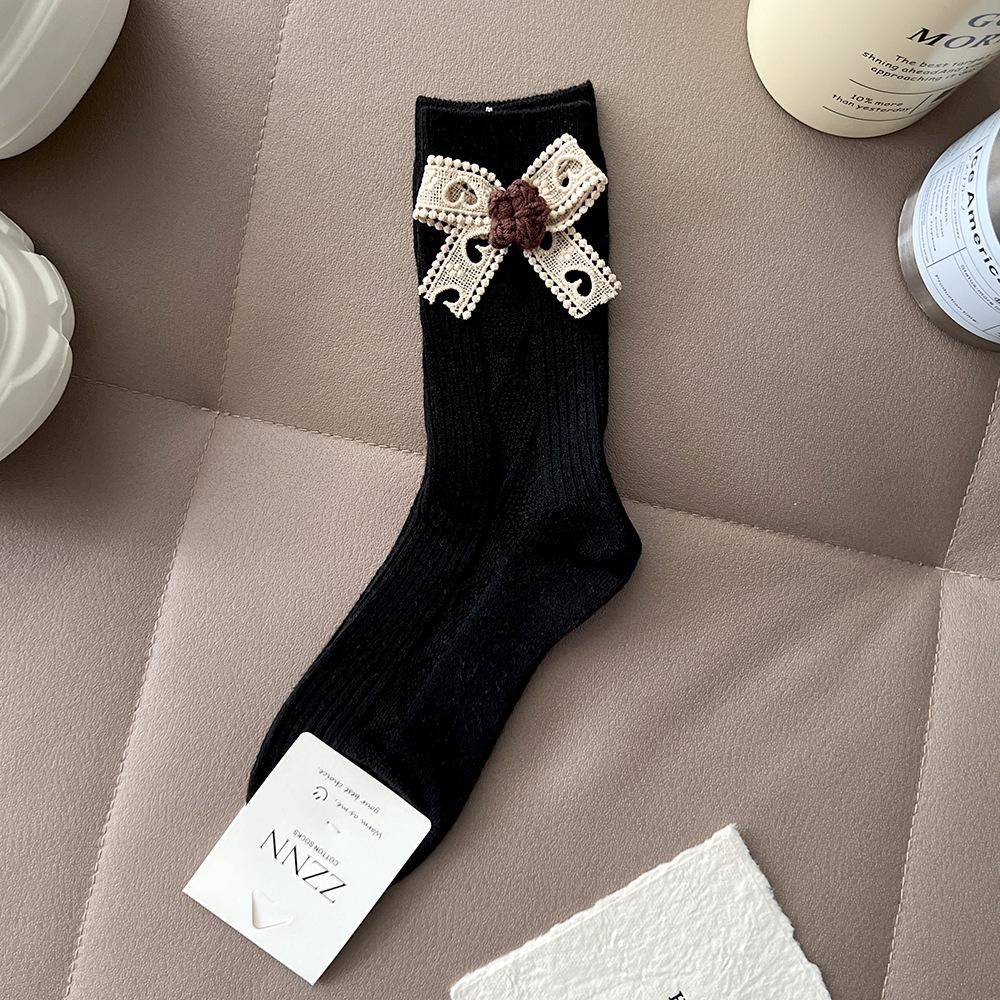 Women's Bow Floral Knit Crew Socks Thick Warm Cashmere-Like Cotton Socks Cute Lace Decor Winter Socks Soft and Breathable