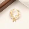 1pc Elegant Model Pearl Gold Branch Flower Wreath Brooch Showcases Retro Noble Temperament Adding Elegant Charm To Dressing