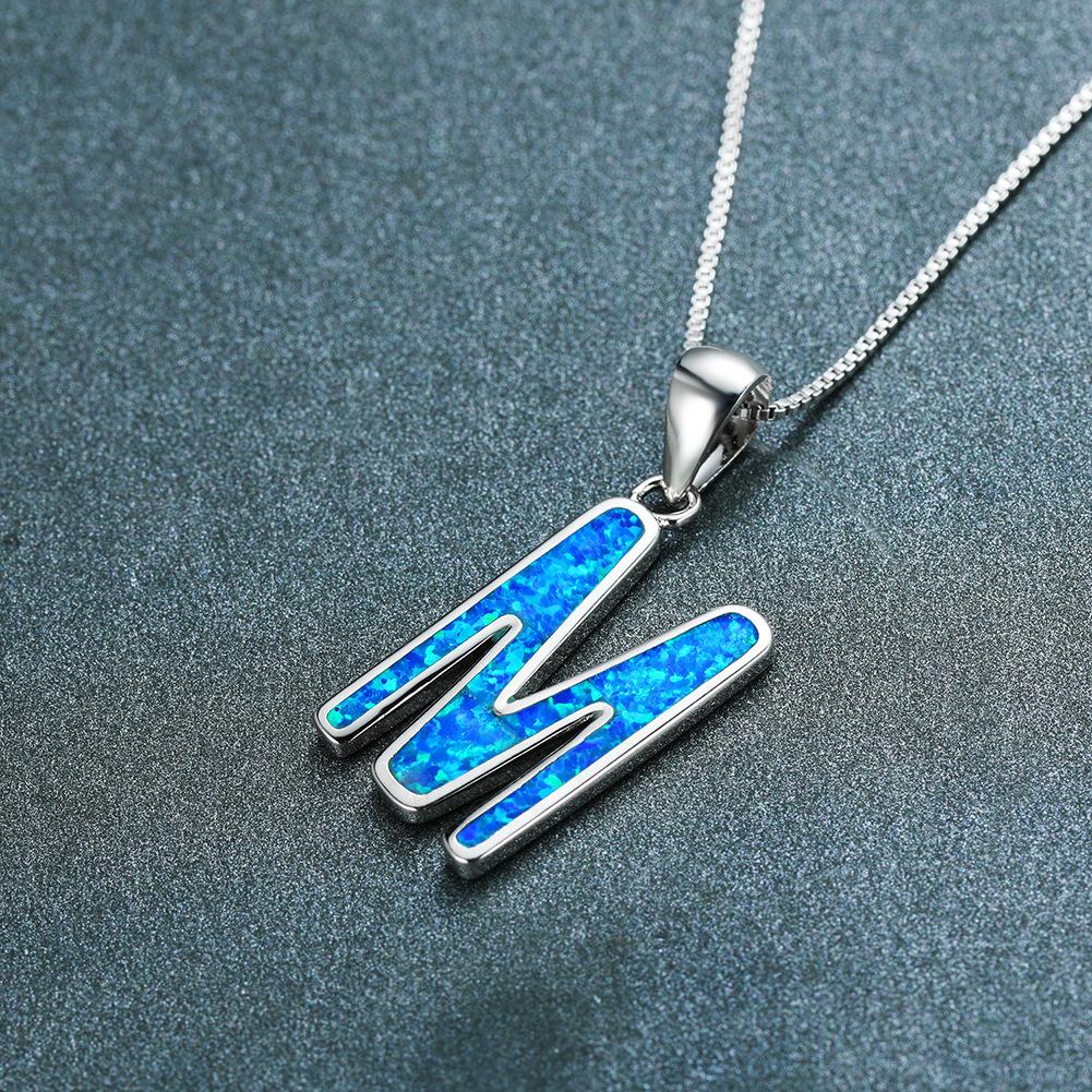 European and American Rose Gold Letter M Necklace Simple and Fashionable Mothers Day Gift Collarbone Chain