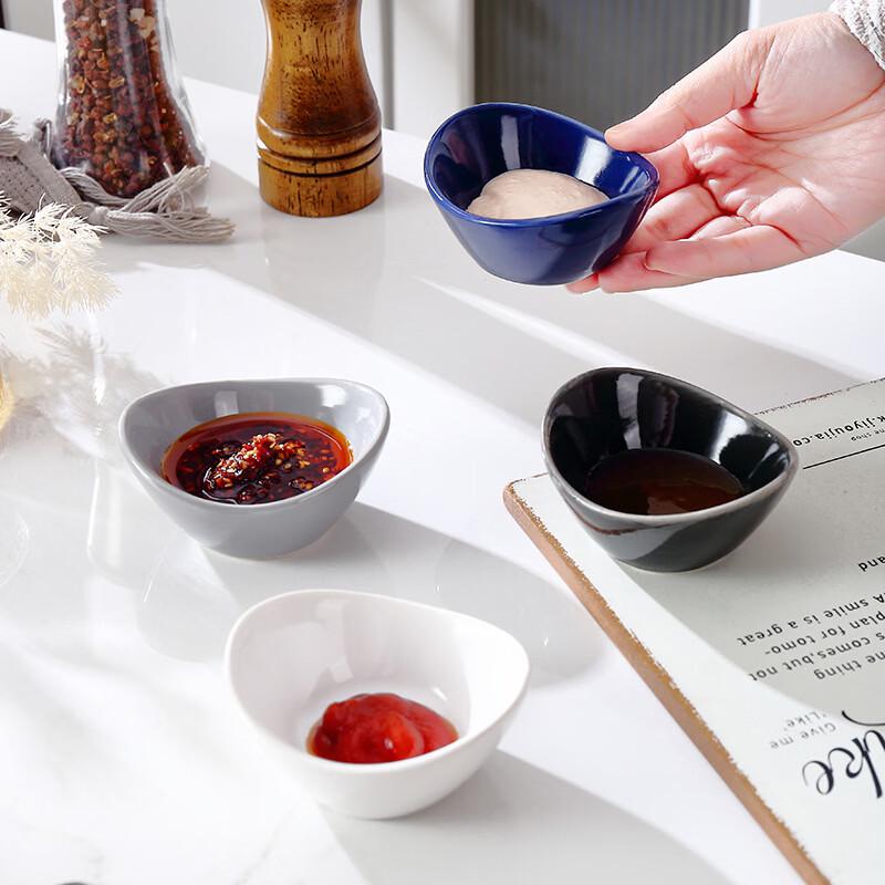 

3.5-inch Ceramic Ingot Sauce Dishes (Set of 3)