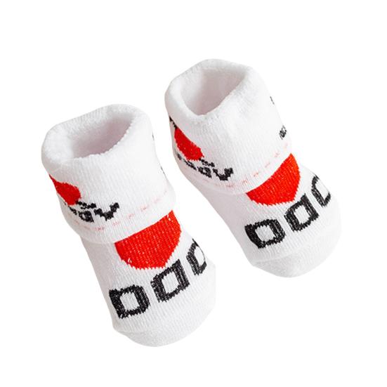 1 Pair Baby Socks with "I Love Dad/Mom" Pattern Cotton Striped Socks for Newborns 0-6 Months Cute Shower Gift & Daily Wear
