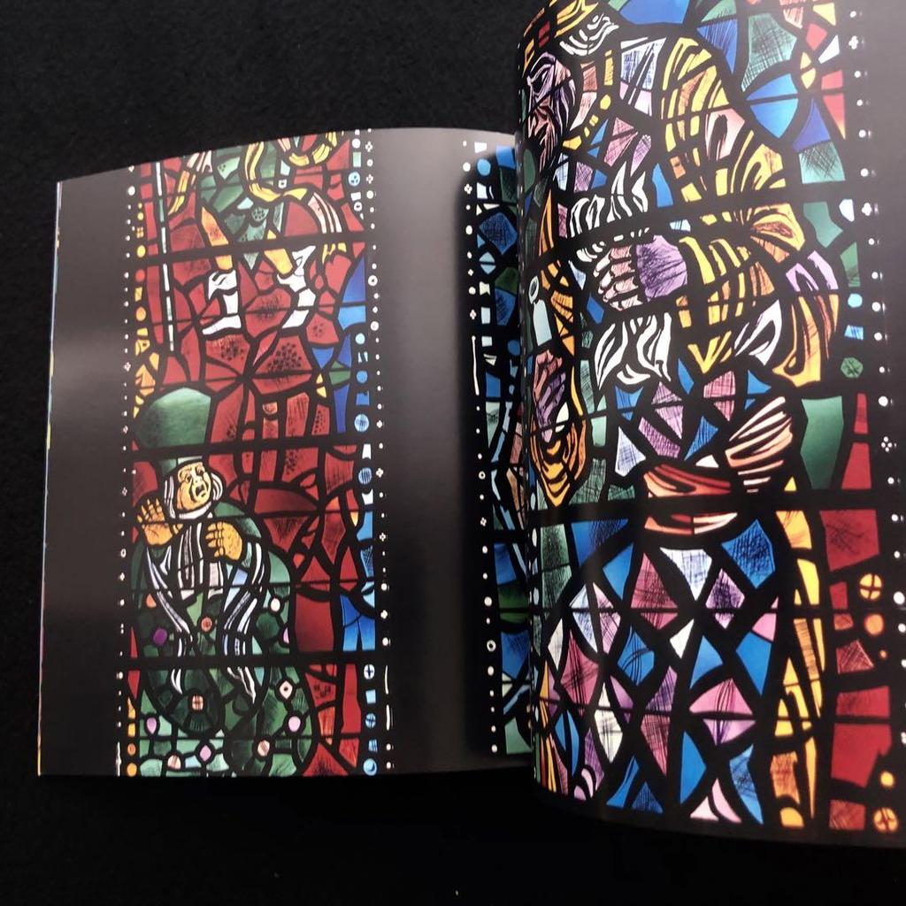 [USED] Washington National Cathedral stained glass photo book "JEWELS OF LIGHT