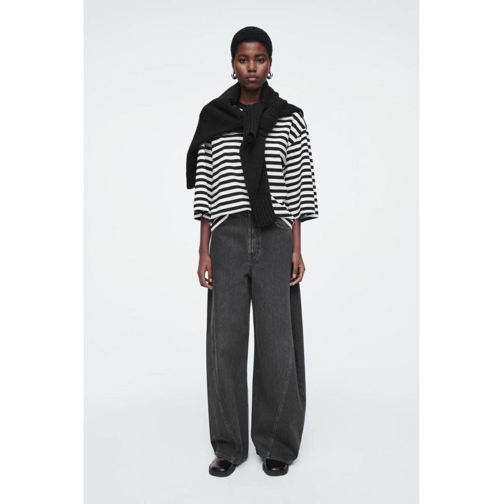 COS Japan Trapeze T shirT