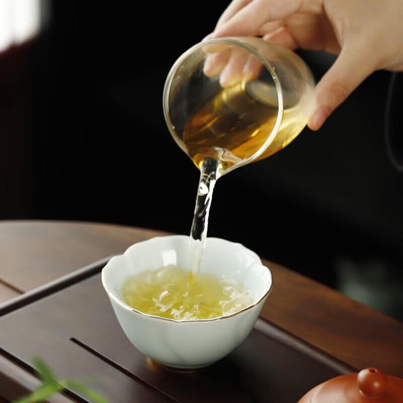 Longquan Celadon Lotus Master Teacup