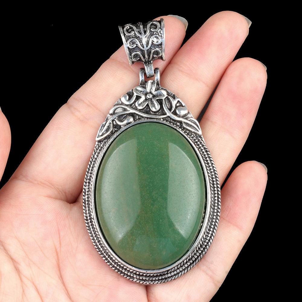 

Кулон из сплава с инкрустацией драгоценным камнем, кристаллом, агатом, полудрагоценным камнем, ювелирное изделие