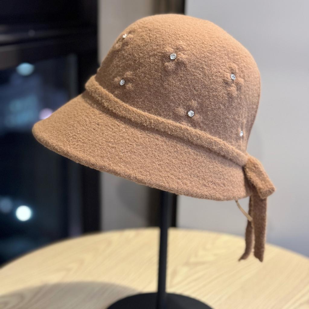 New Winter High-end Handmade Woolen Hat with Rhinestone Decoration, Japanese-style Warm Fisherman Hat, Elegant Women's Bucket Hat, Trendy