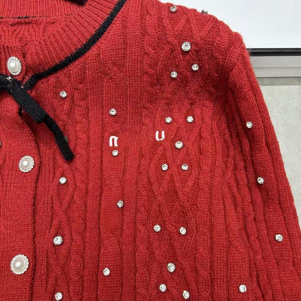 2025 Winter Heavy Duty Nail Drill Embroidery Chinese New Year Red Knitted Cardigan Top