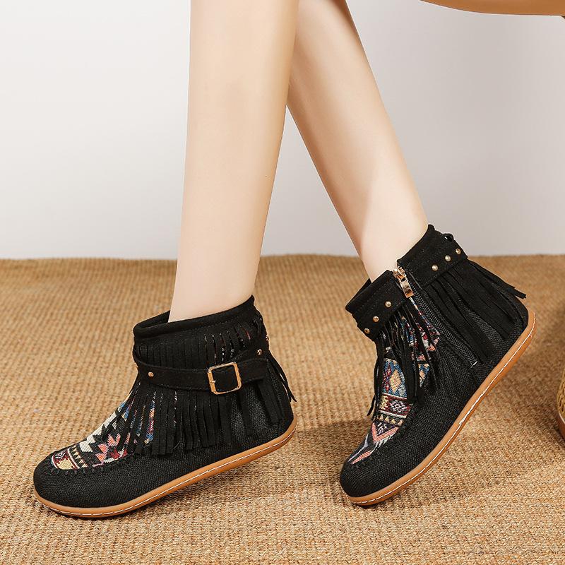 Fashion 2025 Autum Retro Bohemia Women Tassels Round Toe Short Boots Winter Casual Flat Rivet Buckle Flat Suede Ankle Boots Warm Shoes