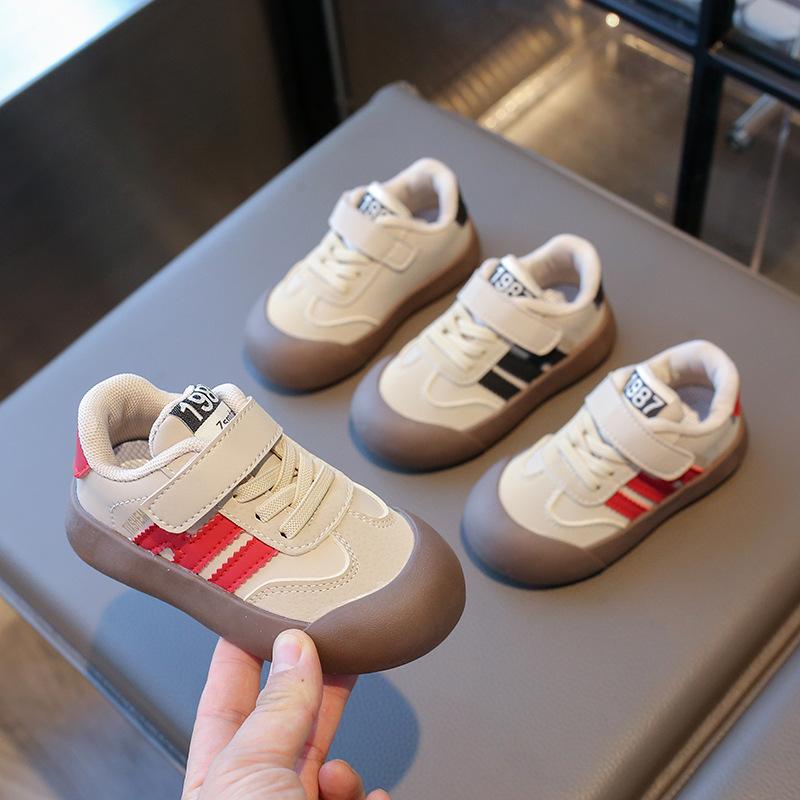 Boys and Girls Breathable Toddler Spring and Autumn New Infant Functional Shoes Boys and Girls Board Shoes Soft Sole Children's Shoes