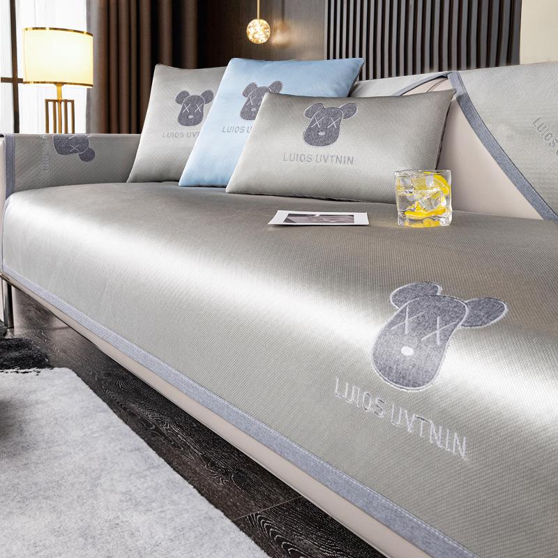 

Подушка для дивана из ледяного шелка, летняя легкая, роскошная, современная, высококачественная, нескользящая подушка для сиденья на лето, новинка 2024, тканевый чехол 70*70