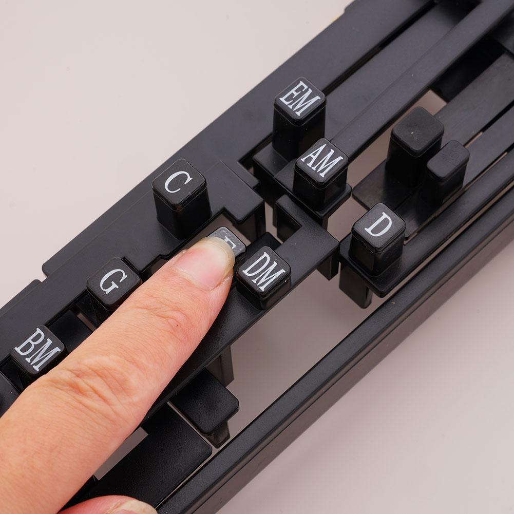 Beginners Guitar Chord Trainer Guitar Auxiliary Practice Tool One-key Chord Aid Finger Exerciser Scale Assistant Guitar Aid