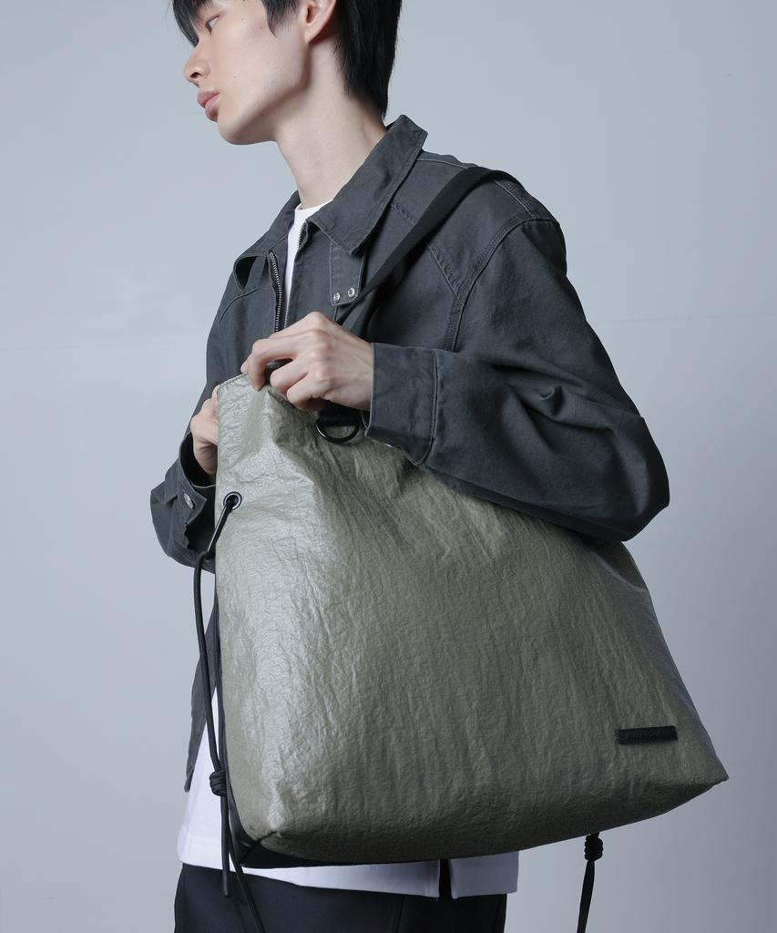 Nuart Studio Lacent Two-Tone Tote Bag_Khaki/Black
