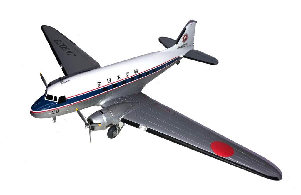 Doyusha ANA Douglas DAKOTA Plastic Model Kit 1/100 DC-3