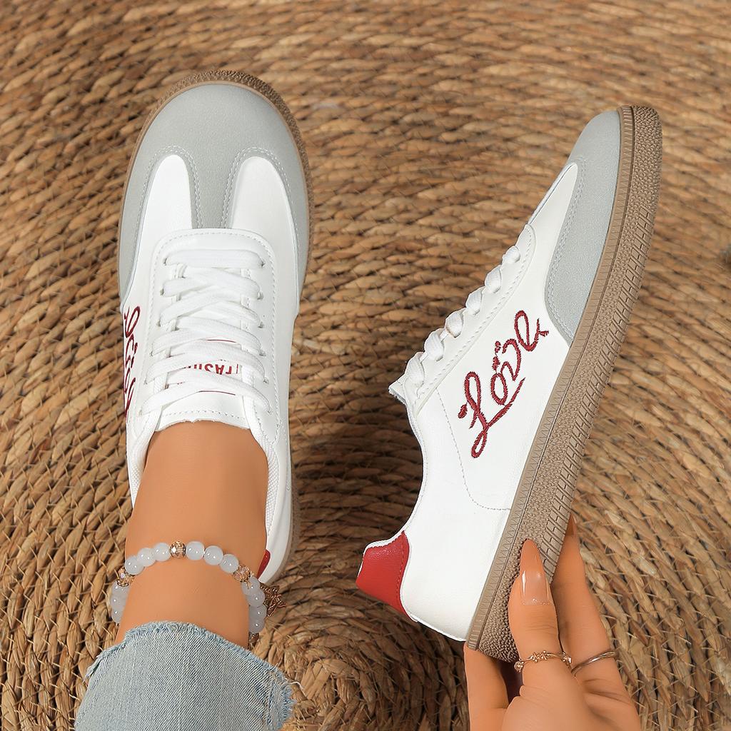 Fashion Retro Casual Shoes Women New Style Sports Women Shoes Flat Heel Comfortable Walking Designer Sneakers for Women Size 36-41