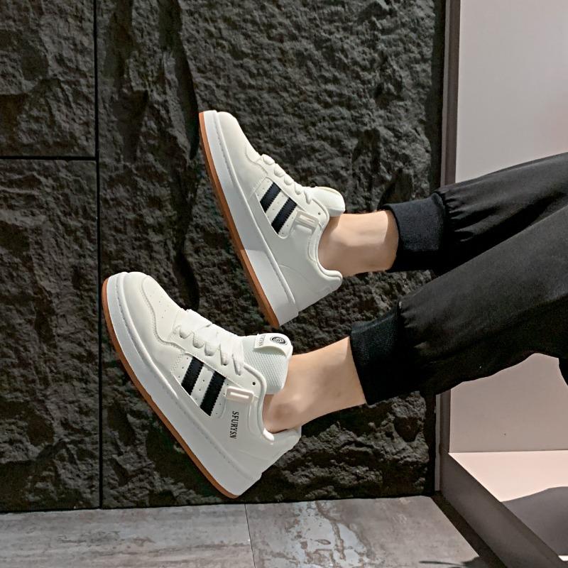 Fashion Women Sneakers New Fashion Aerating Plate Shoes for Women All-Matching Platform couple White Shoes Outdoor Casual Sneakers Women