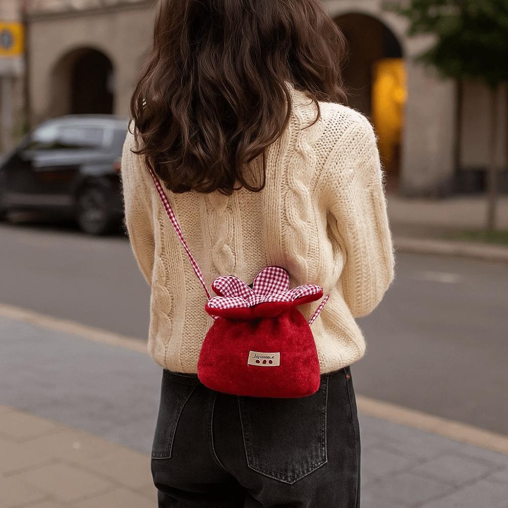 Bundle Pocket Plush Flower Drawstring Bag Korean Style Shoulder Bag Small Crossbody Bag  Vacation