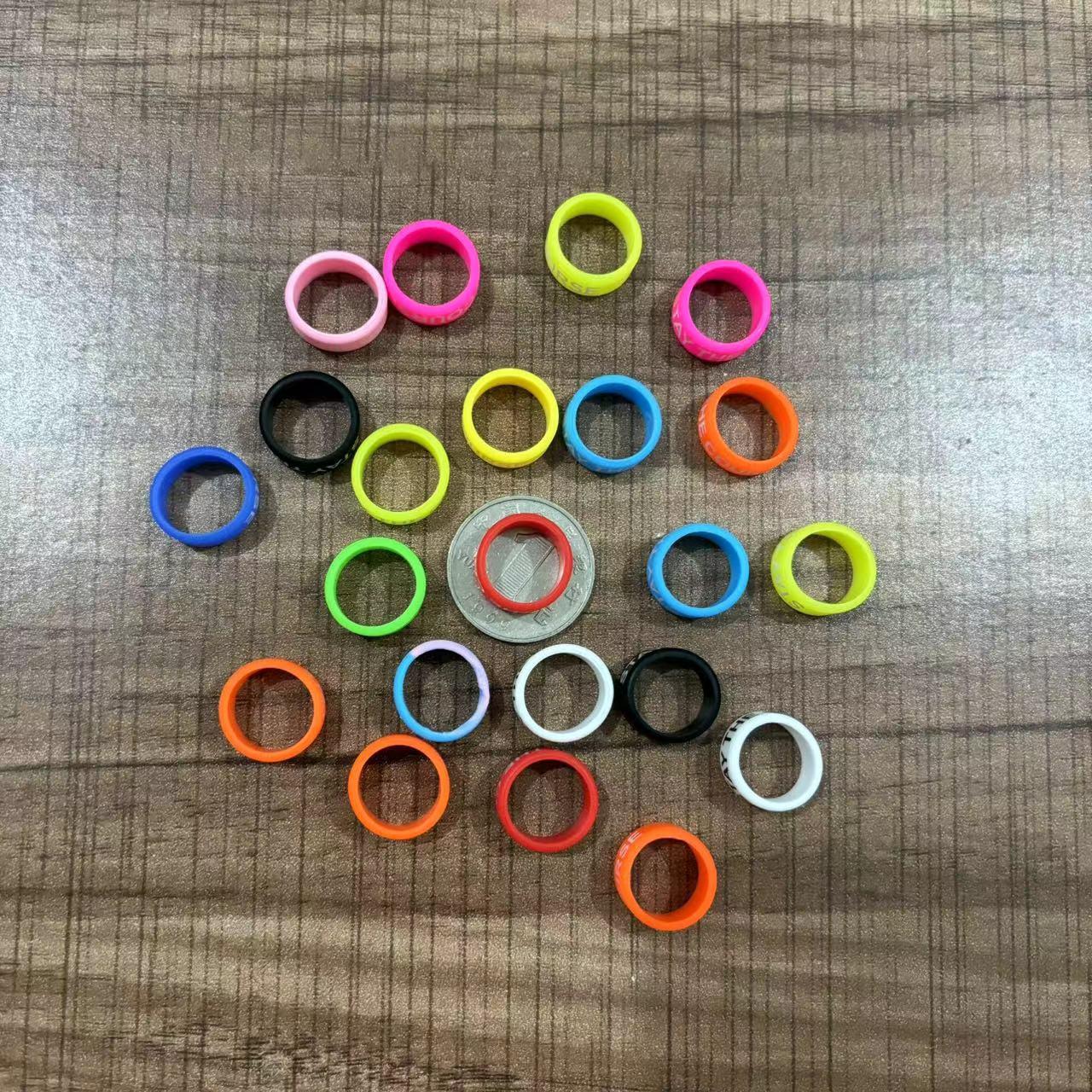 Семицветная нескользящая силиконовая лента для рукоятки и ручки удочки.