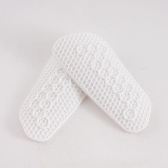 Flexible Soft Shin Guards Honeycomb Soccer Shin Pads Shock Absorption Silicone Protective Leg Guard for Football Soccer