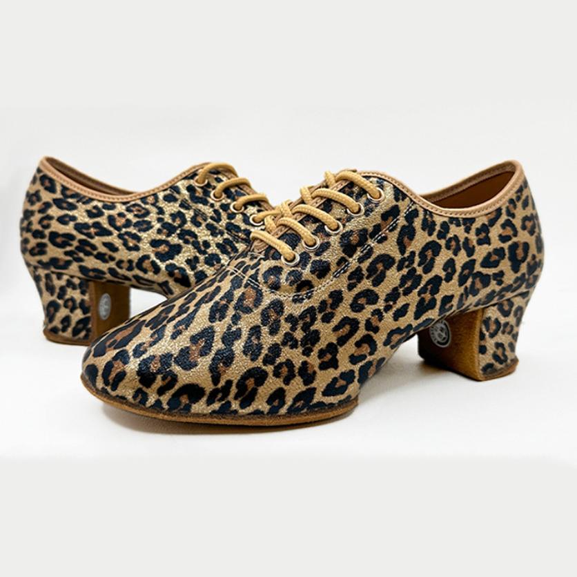 

New Material Dance Shoe Three-dimensional Leopard Print Adult Women Indoor Soft-soled Latin Dance Teacher Dancing Shoes 34 цветной печати леопарда