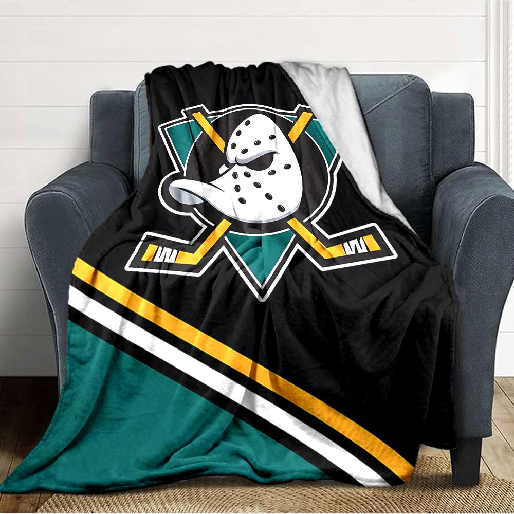 1pc Football Team (51) Blanket, Gift, for Men and Women, Soft Blanket, Good for Sofa Bed Couch Travel, Lightweight Flannel Blanket