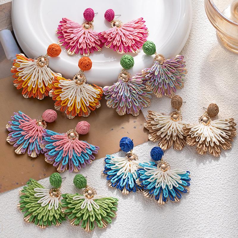 Ethnic Style Hand-Woven Raffia Colored Flower Earrings High-End Bohemian Vacation Style Sweet Earrings