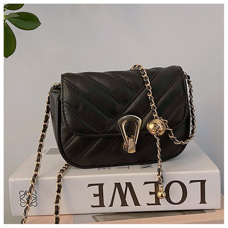2024 New Women's Crossbody Bag Street Fashion Shoulder Bag Casual Trendy Purse Stylish Chain Bag
