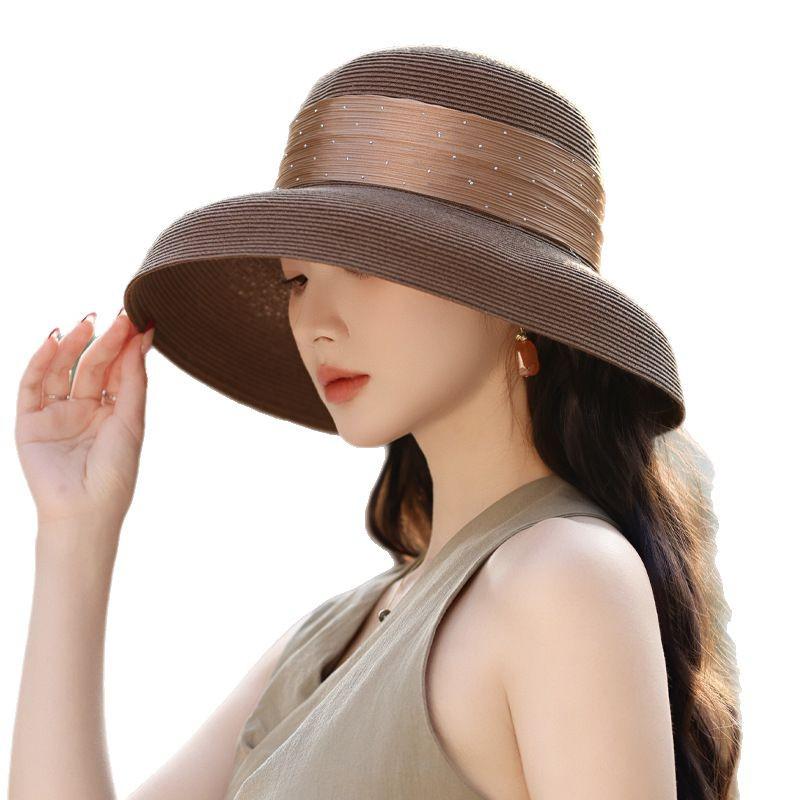 High-End Hepburn Style Raffia Sun Hat for Women - Elegant Summer Travel Accessory