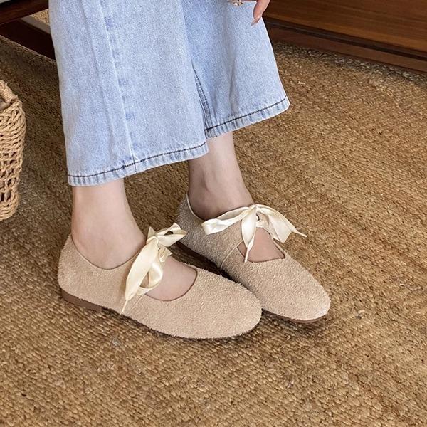 Leather French retro Mary Jane shoes shallow mouth single shoes women's 2025 round head non-slip Birken one-word buckle beanie shoes tide