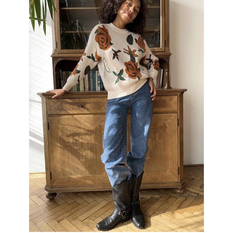 Women's Autumn and Winter Round Neck Loose Soft Knitted Jumper